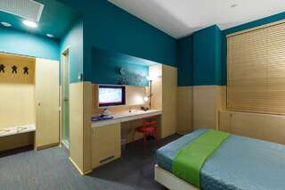 Отель Sleeport Днепр Стандартный двухместный номер с 1 кроватью или 2 отдельными кроватями-4